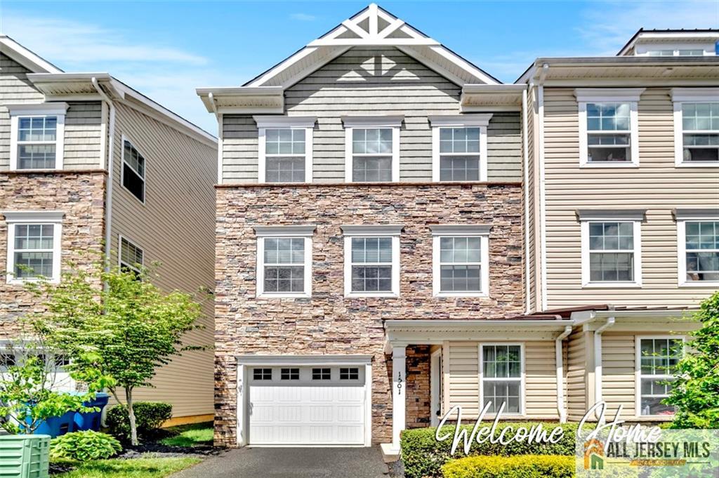 1501 Hights Farm Rd, Monroe, NJ 08831