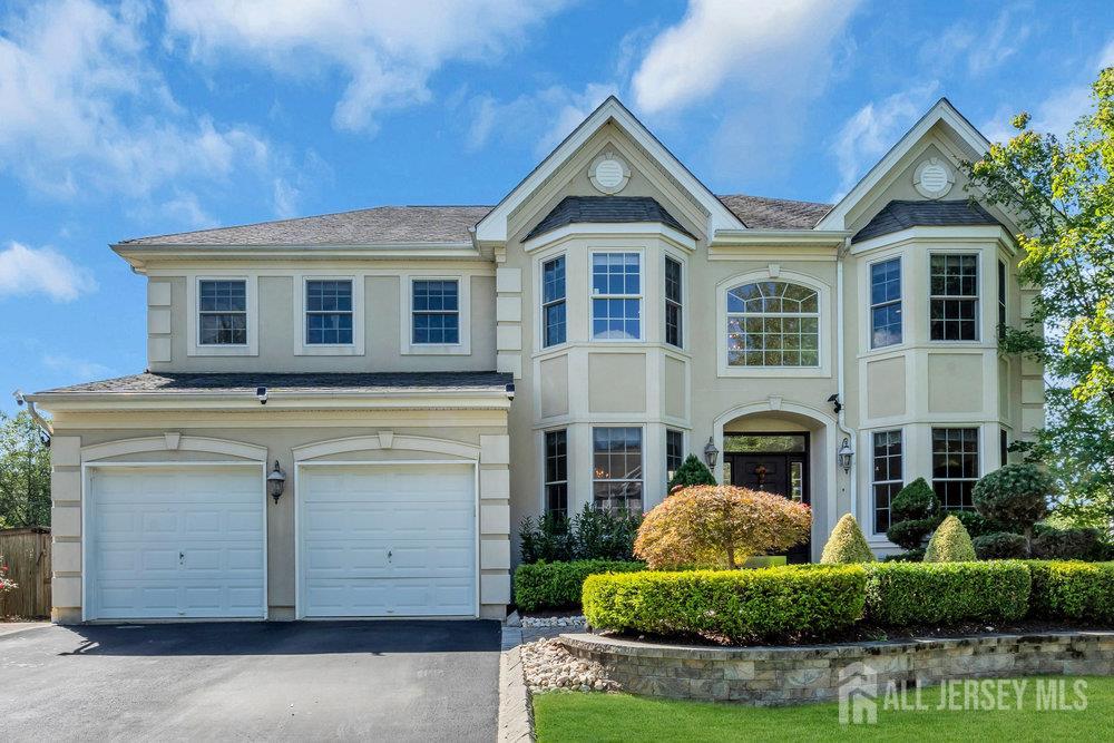 15 Overhill Dr, Old Bridge, NJ 08857