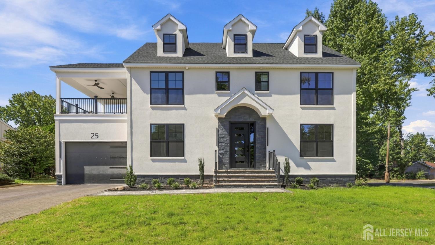 25 Lamar Ave, Edison, NJ 08820