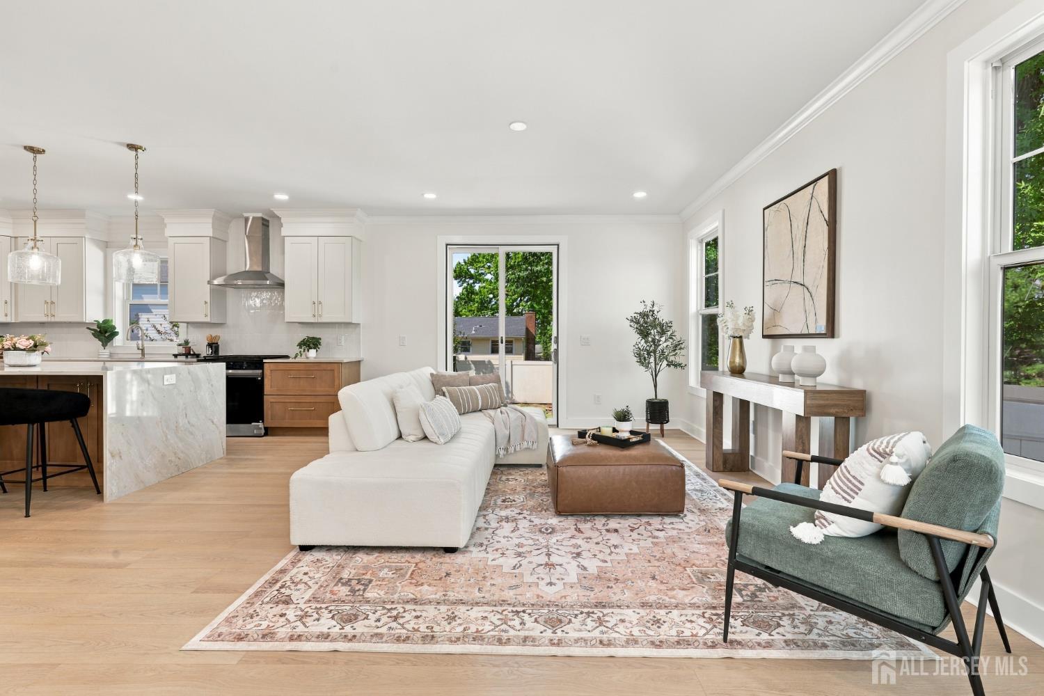 25 Lamar Ave, Edison, NJ 08820 photo