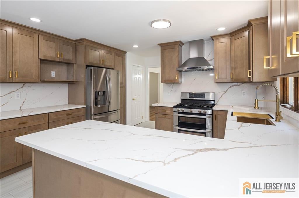 32 Ellmyer Rd, Edison, NJ 08820 photo