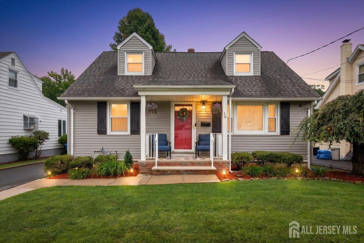 16 Hawthorne Ave, Colonia, NJ 07067