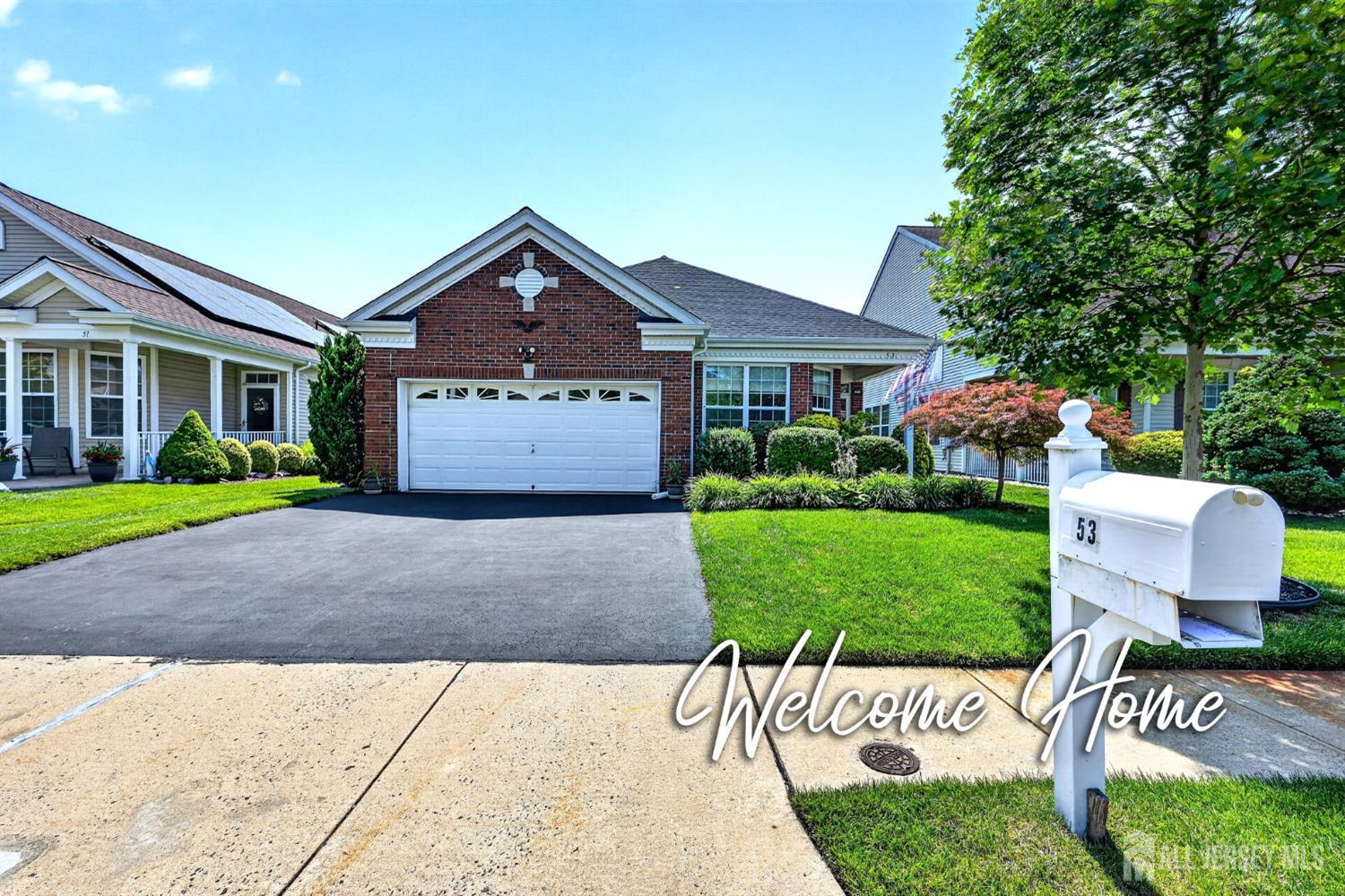 53 Prusakowski Blvd, Parlin, NJ 08859
