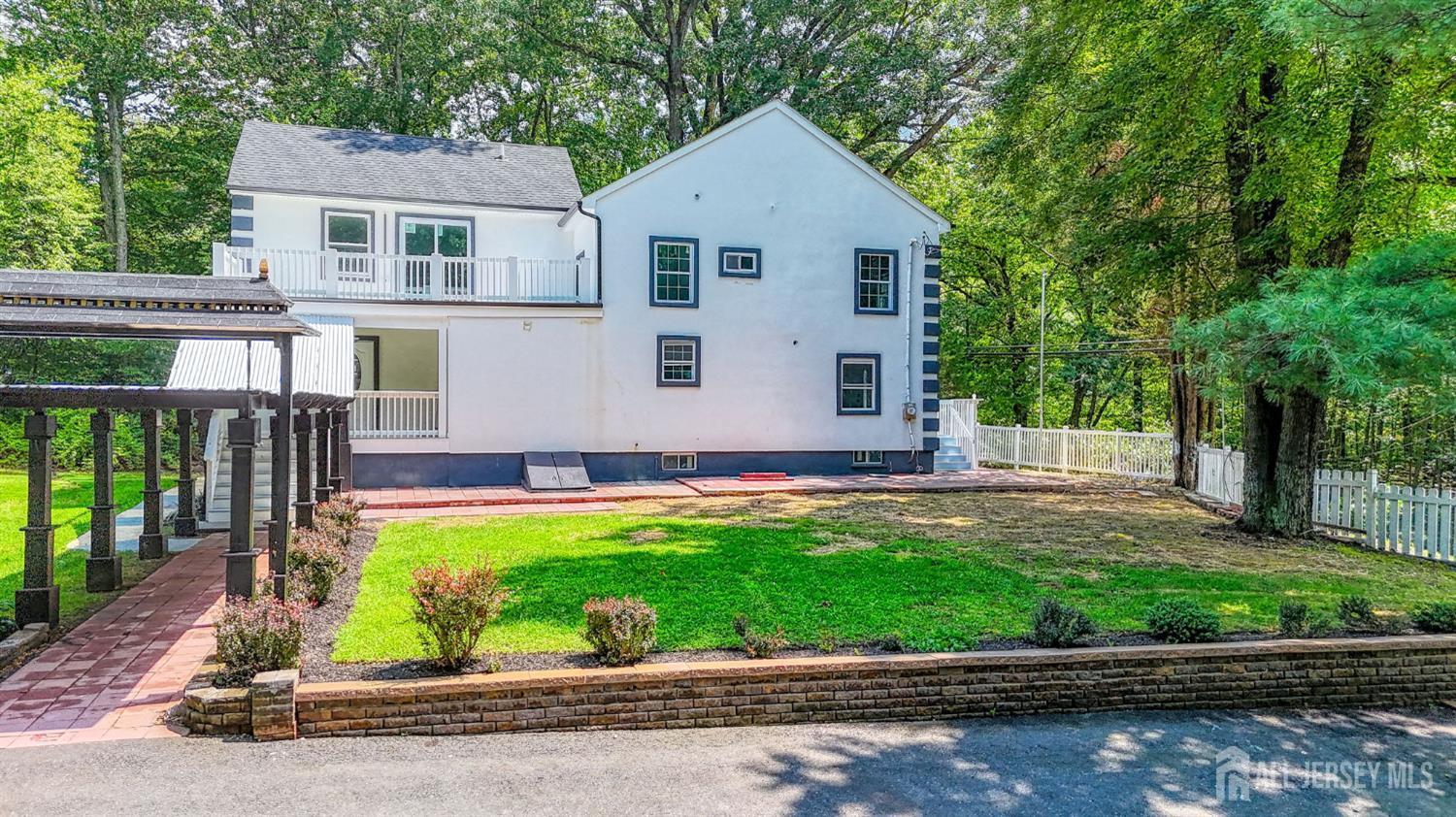 241 Deans Rhode Hall Rd, Monroe, NJ 08831 photo