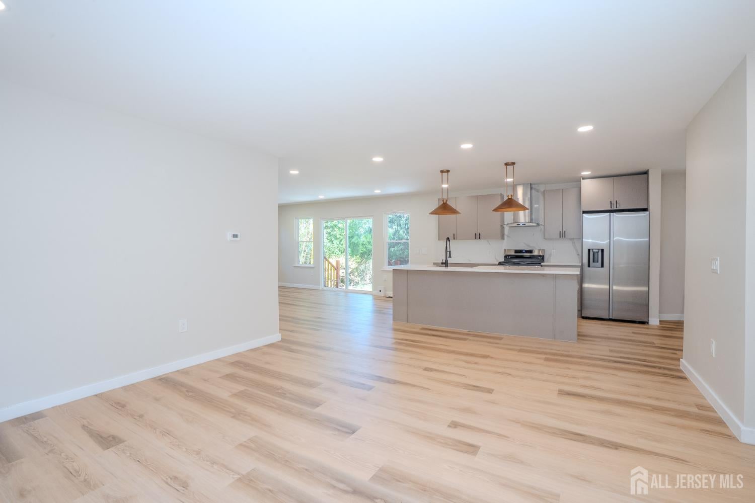 290 Fresh Ponds Rd, North Brunswick, NJ 08852 photo