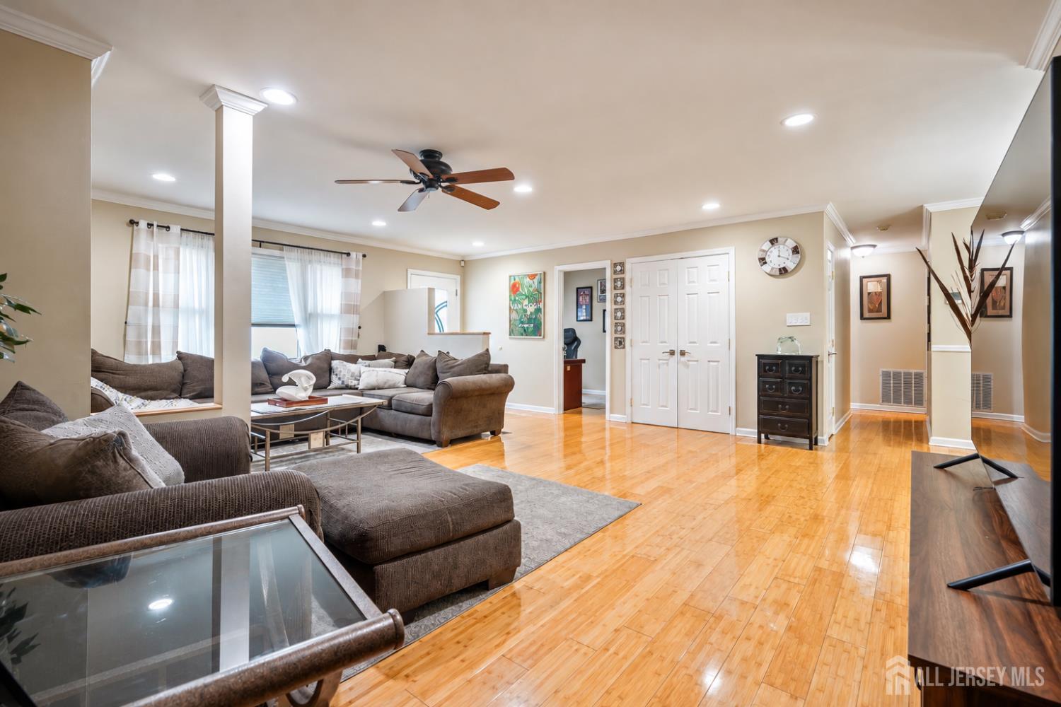 28 Bradford, East Brunswick, NJ 08816 photo