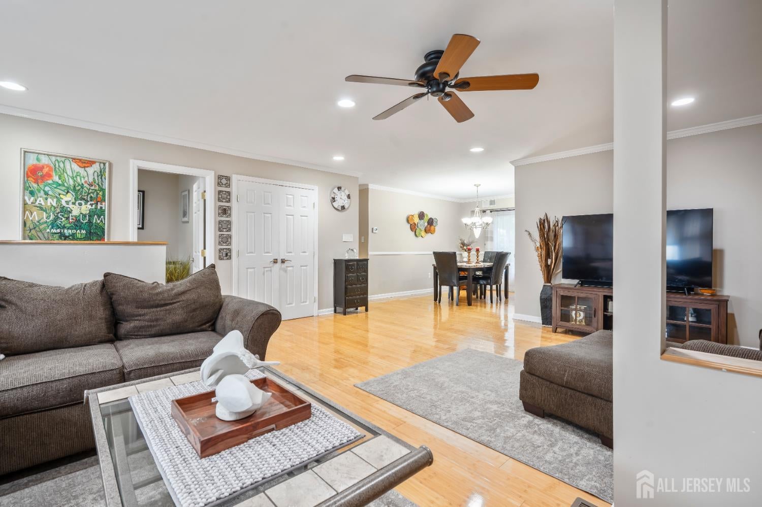 28 Bradford, East Brunswick, NJ 08816 photo