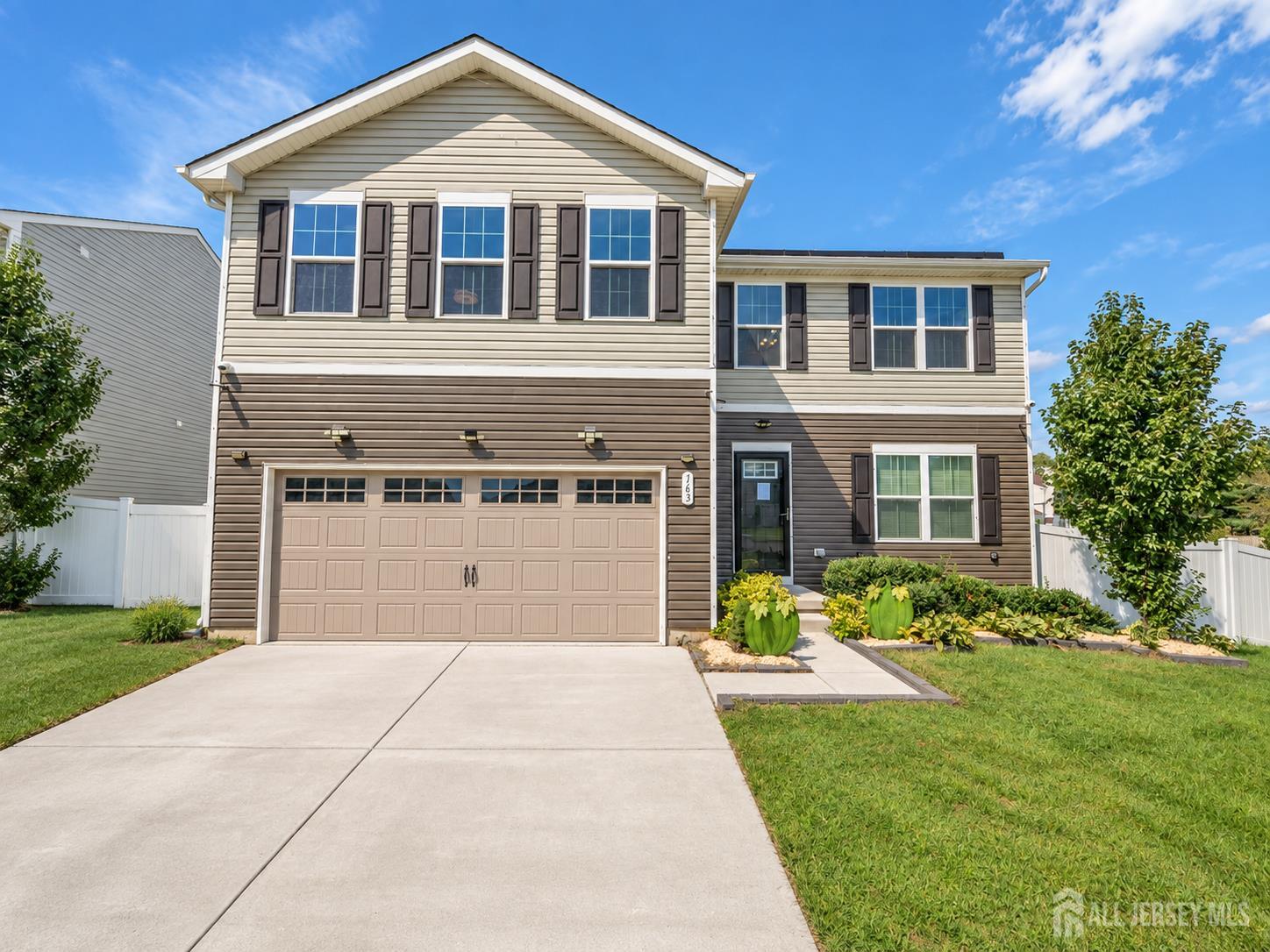 163 Ciseley Dr, Winslow, NJ 08081