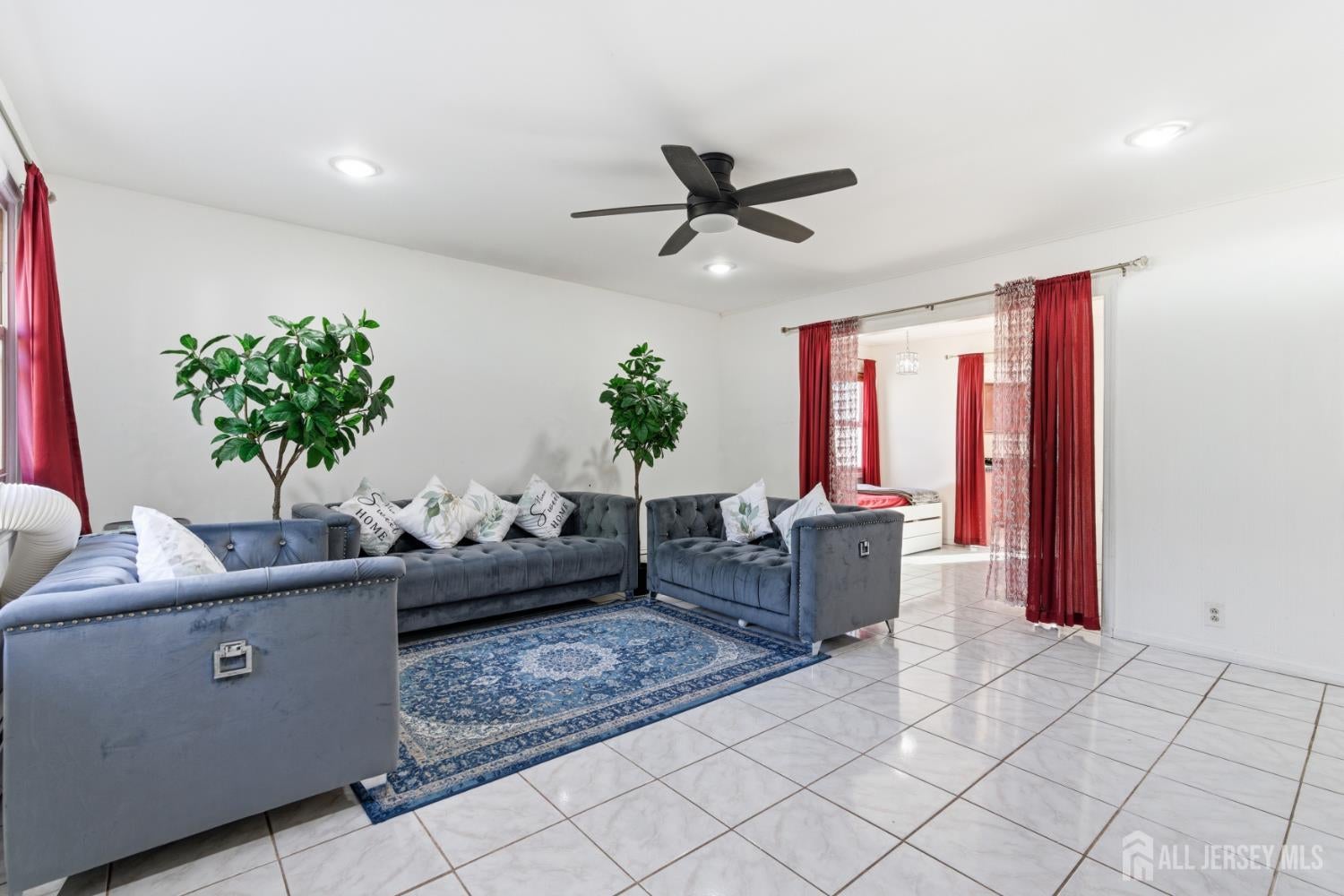 35 Coolidge Ave, Carteret, NJ 07008 photo