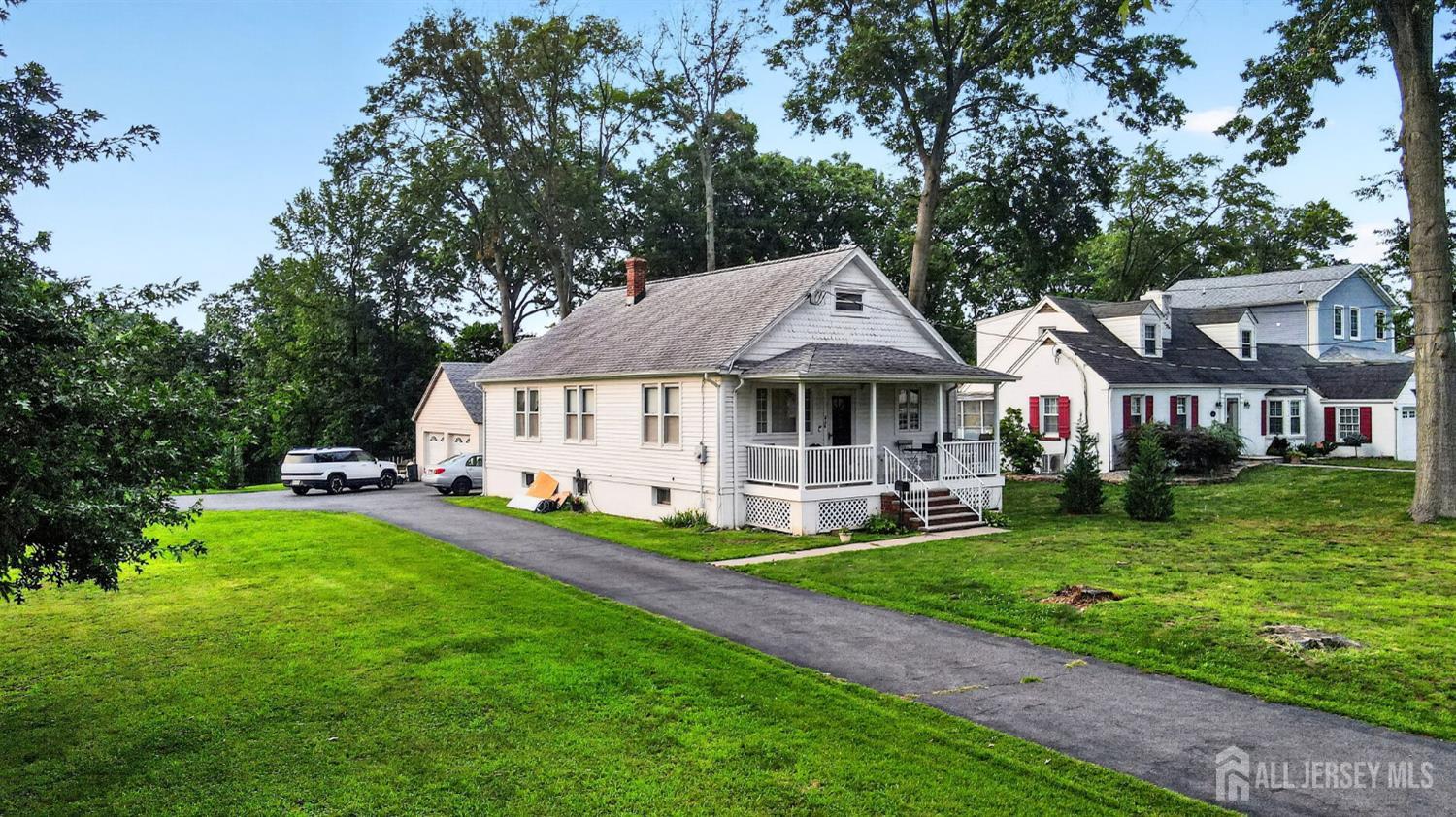 886 Main St, Fords, NJ 08863 photo