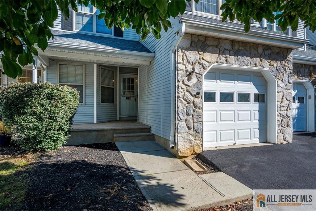 115 Salem Rd, North Brunswick, NJ 08902