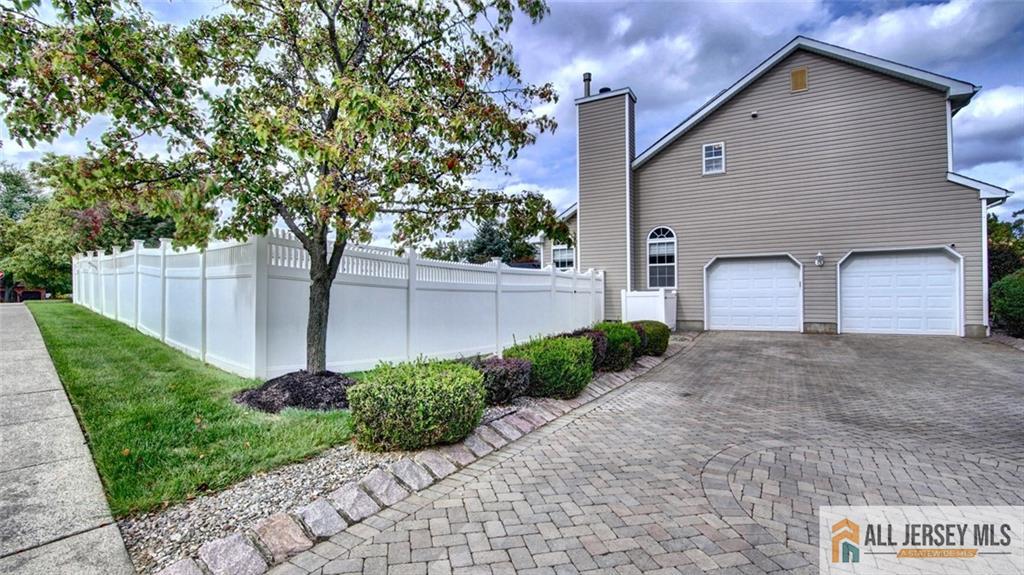 21 Samantha Cir, Old Bridge, NJ 07747 photo