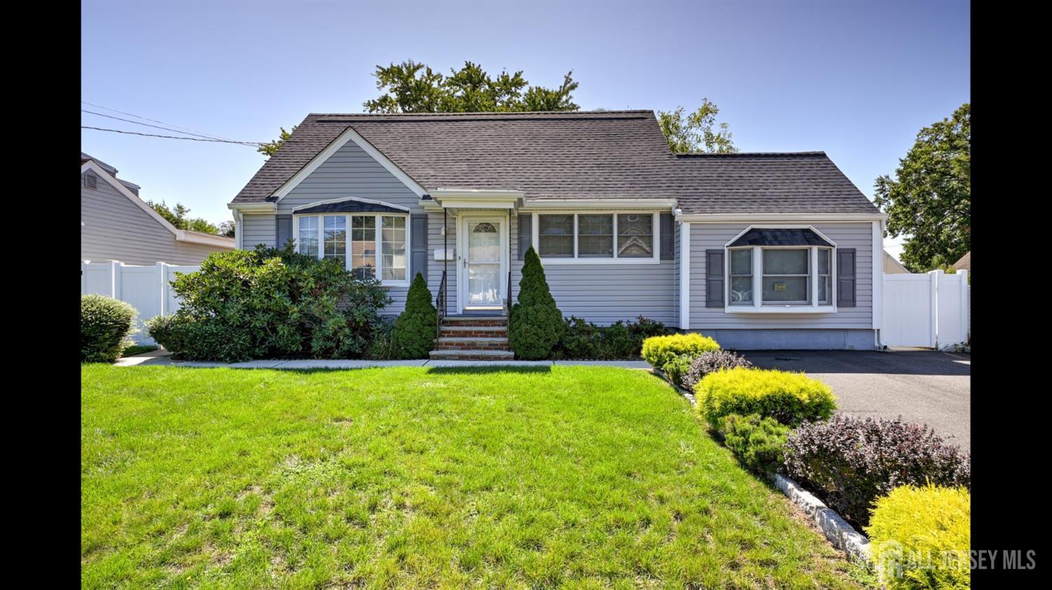 112 Madison Dr, South Plainfield, NJ 07080