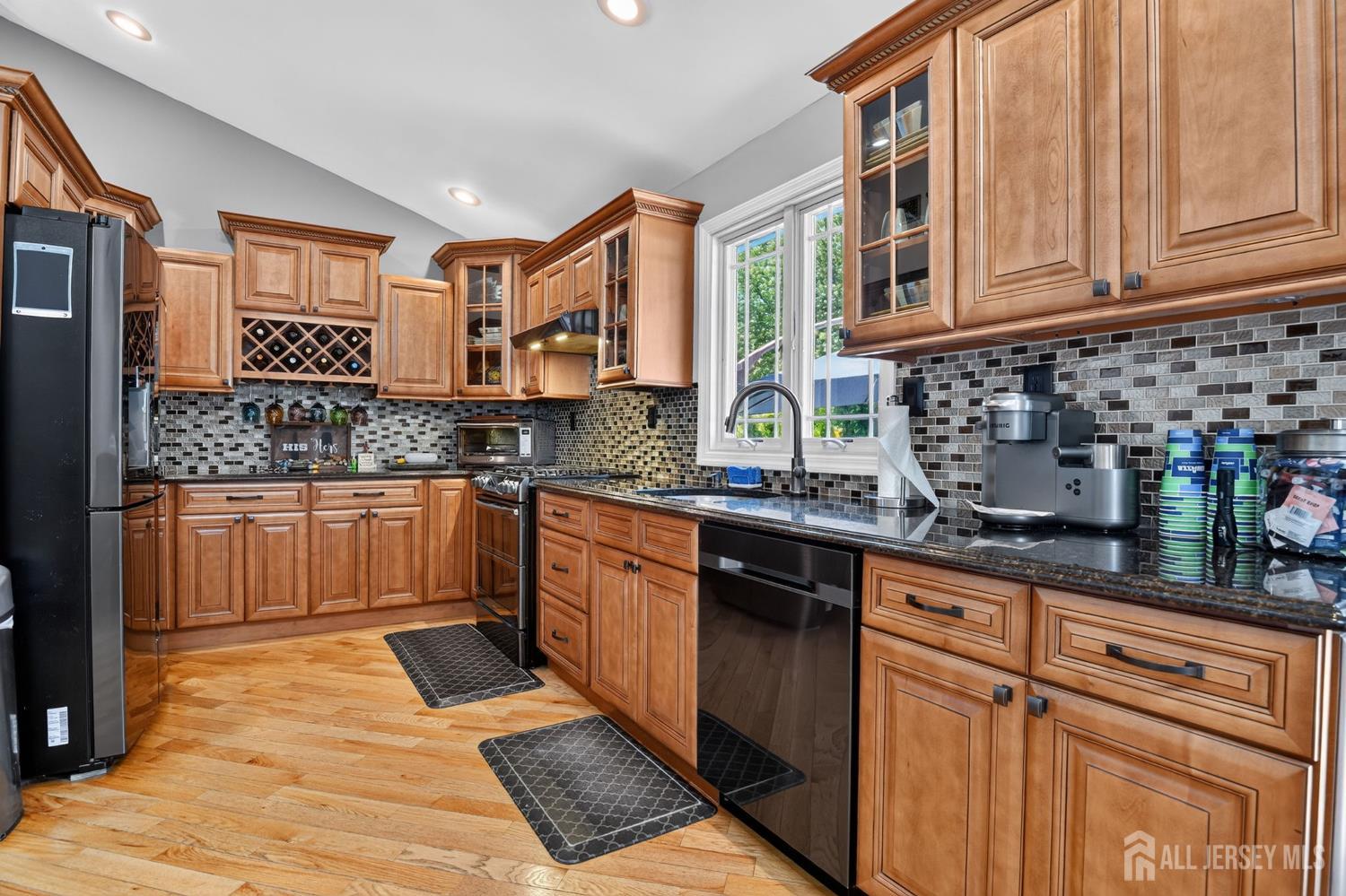 114 Manalapan Rd, Spotswood, NJ 08884 photo