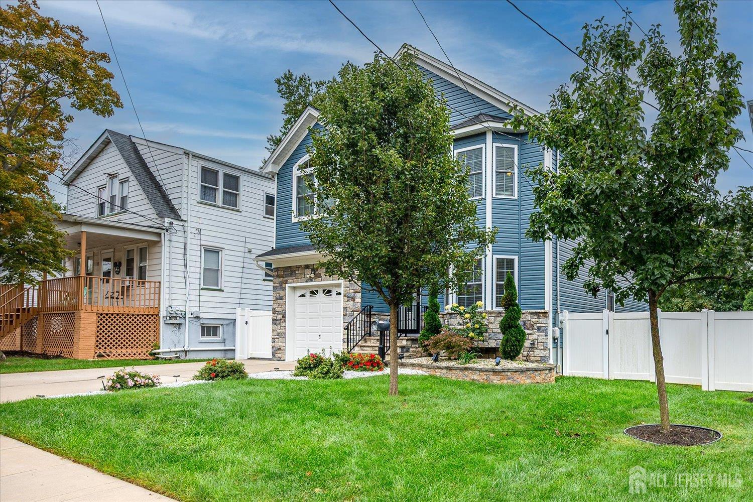 37 Wildwood Ave, Fords, NJ 08863 photo