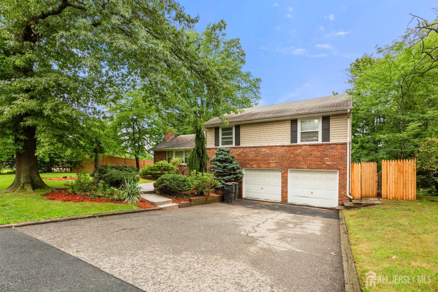 29 Devonshire Terrace, West Orange, NJ 07052 photo