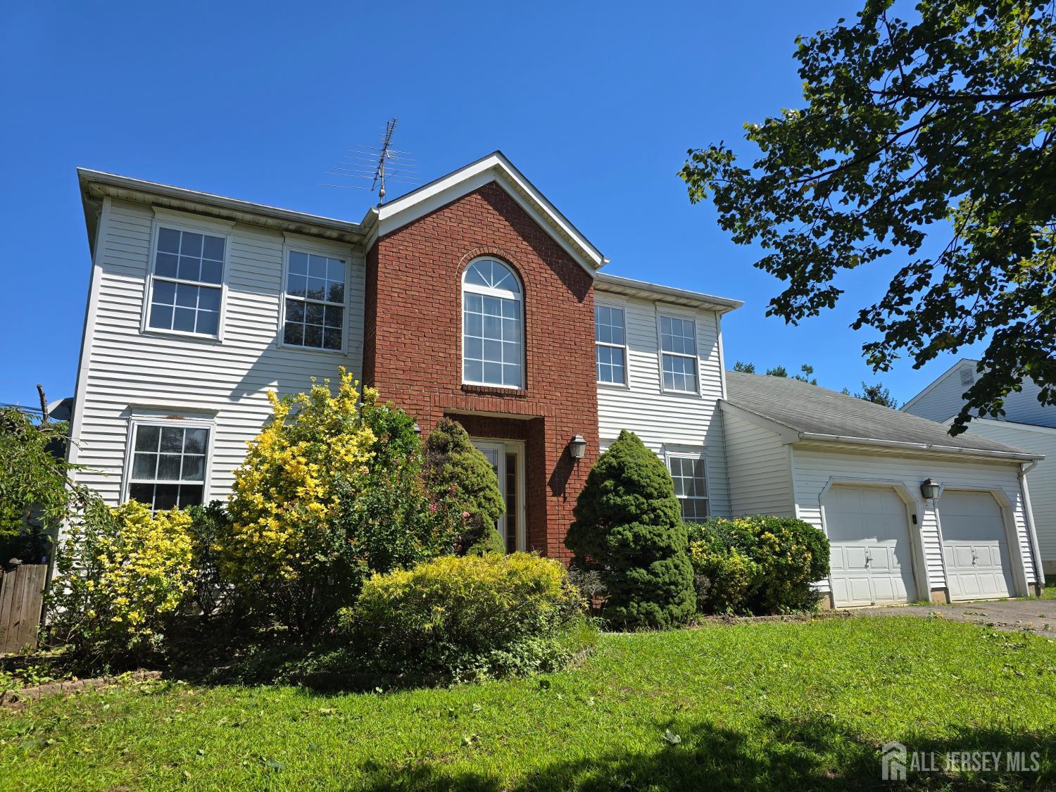 55 Andover Way, Hampton, NJ 08610