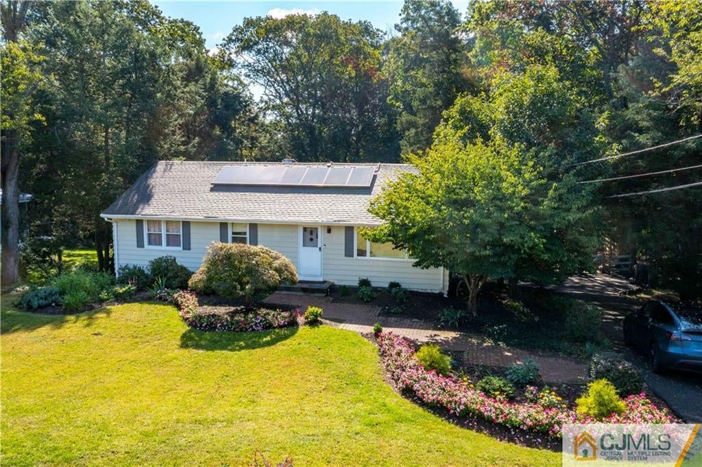 96 Emerson Rd, Franklin, NJ 08873 photo