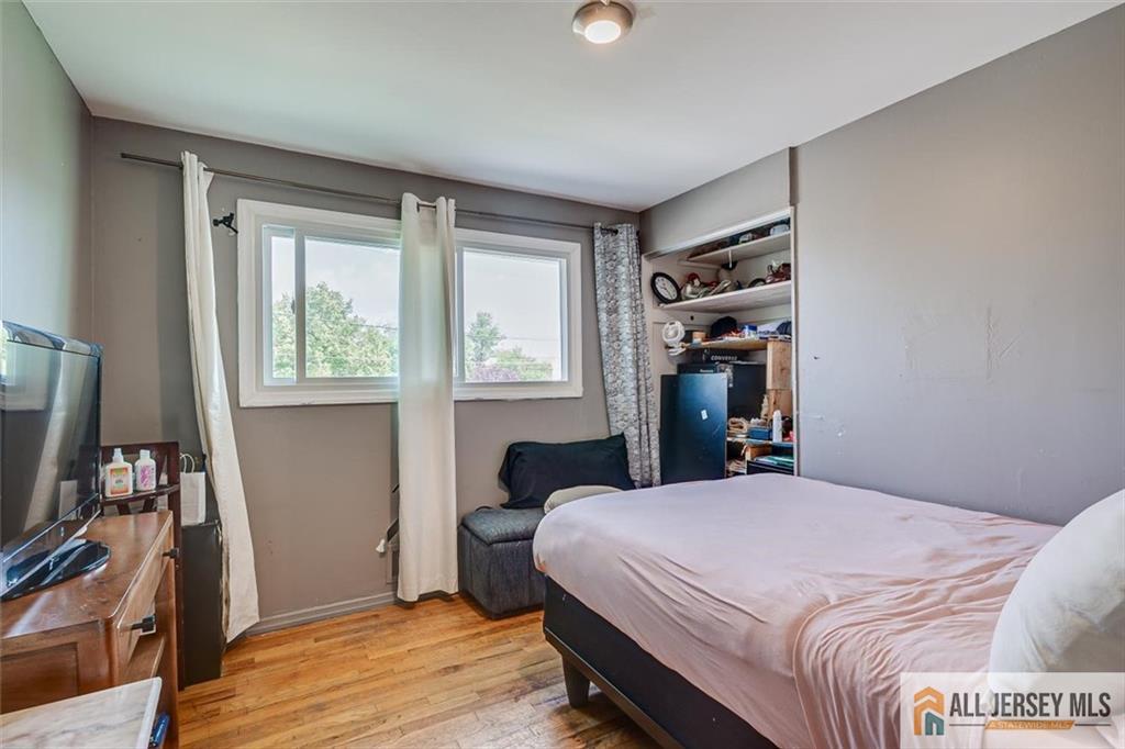 89 Whitman St, Carteret, NJ 07008 photo