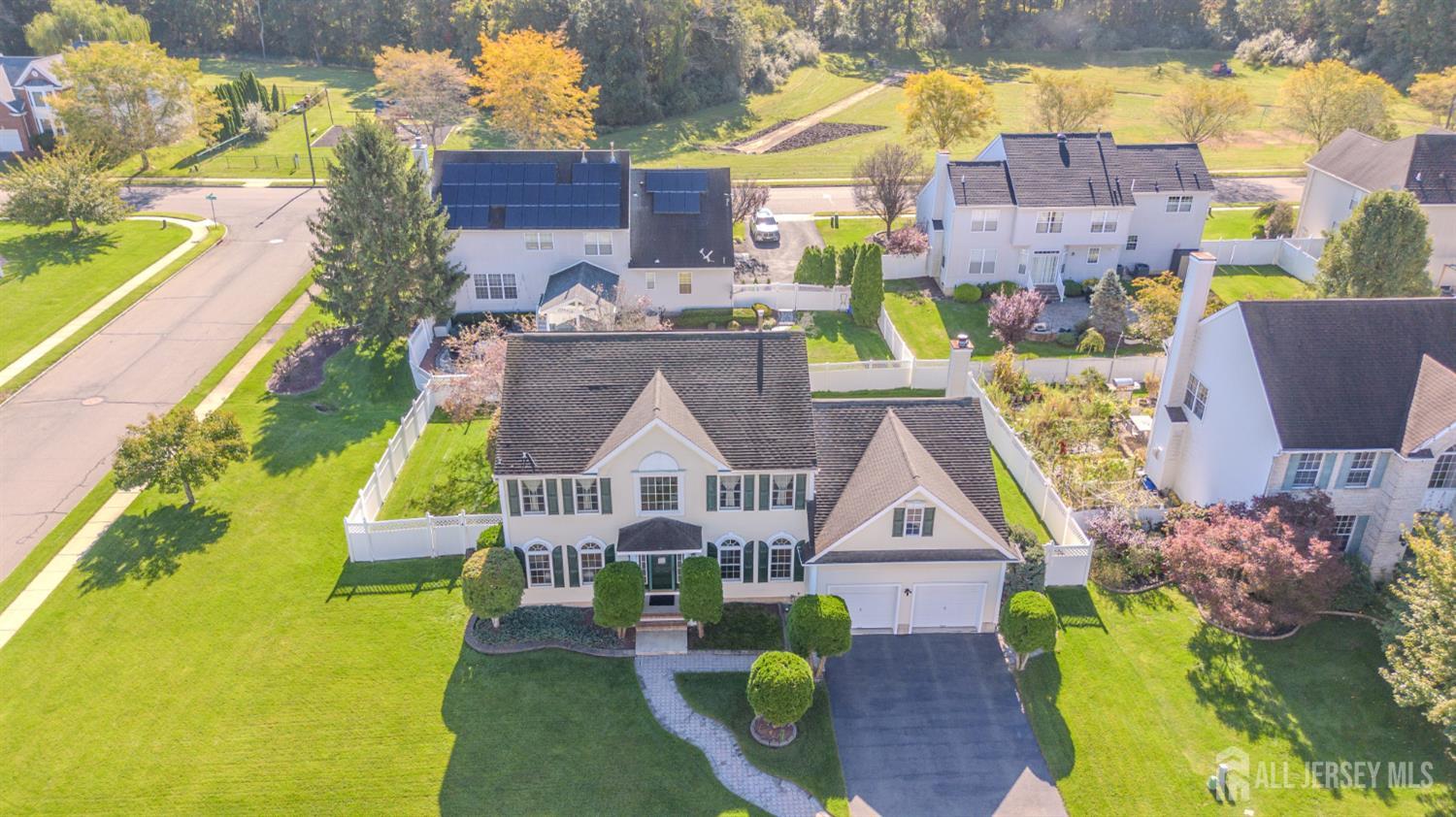 50 Kelly Way, North Brunswick, NJ 08852 photo