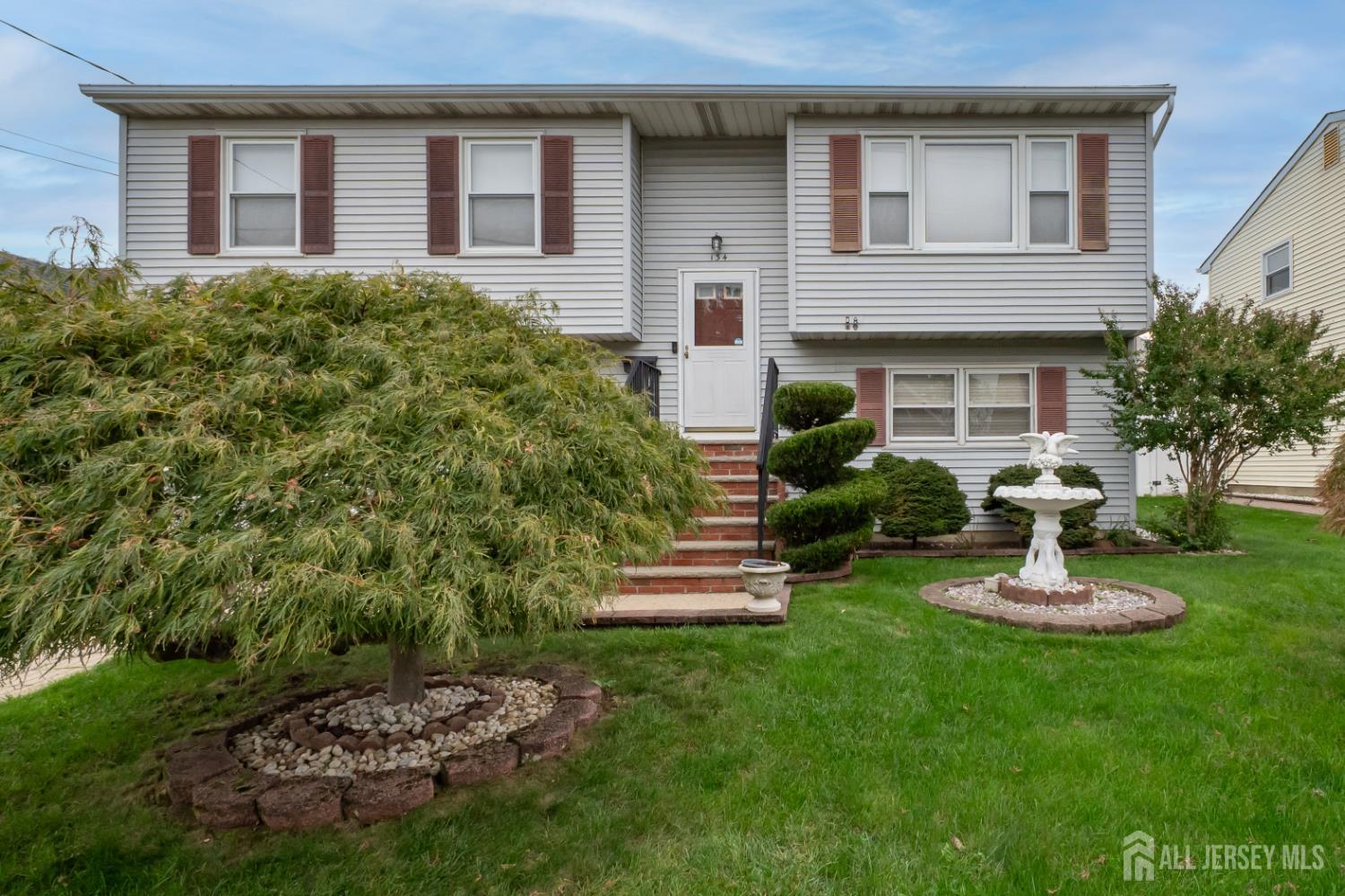 134 George St, South River, NJ 08882