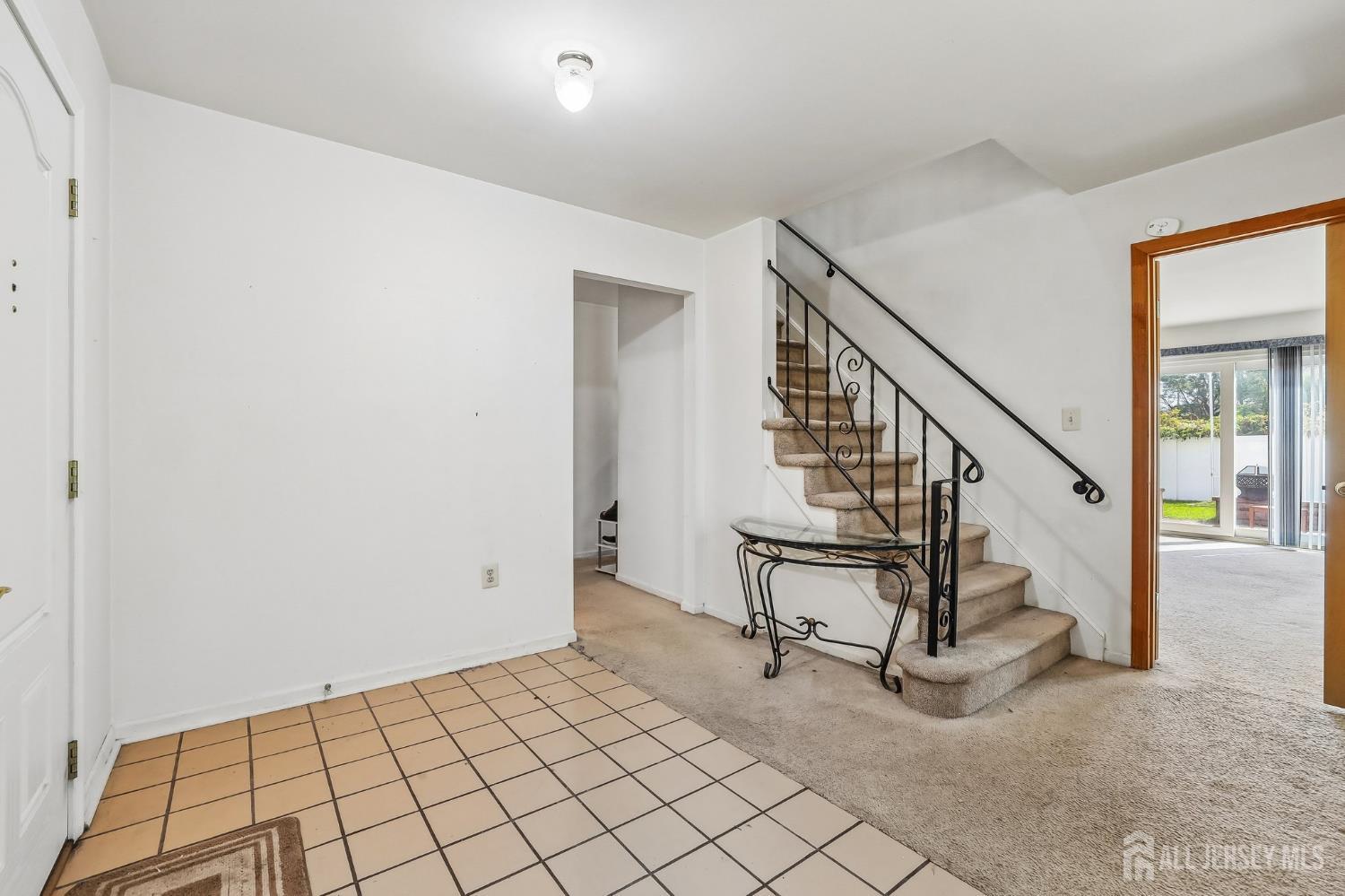 6 Weston St, Metuchen, NJ 08840 photo