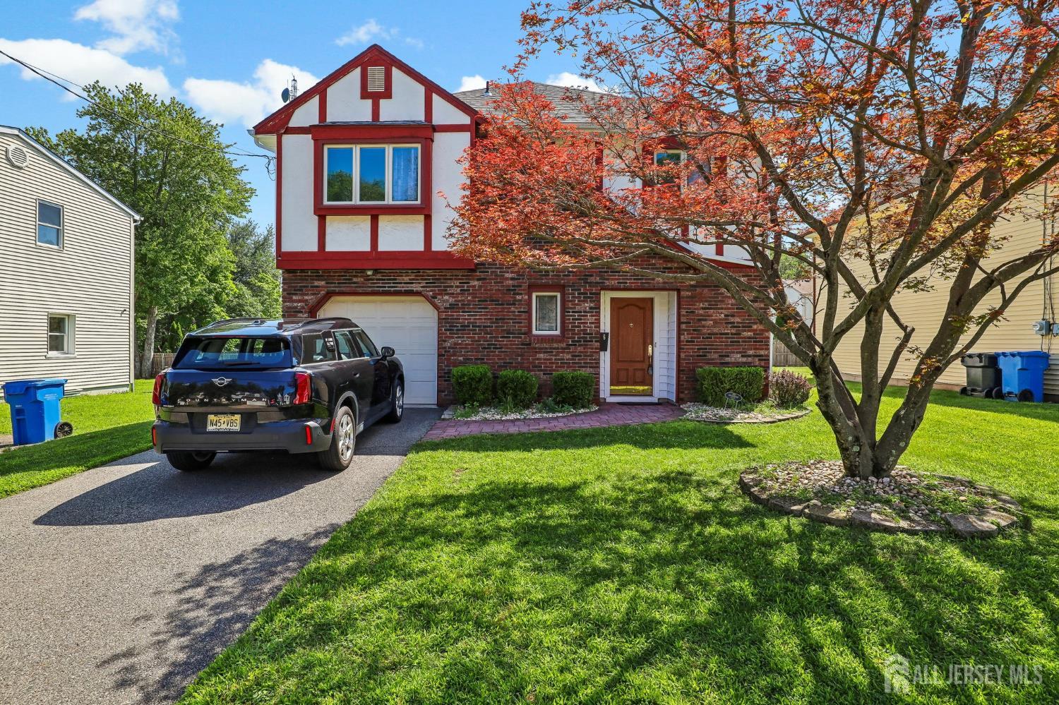 6 Weston St, Metuchen, NJ 08840 photo