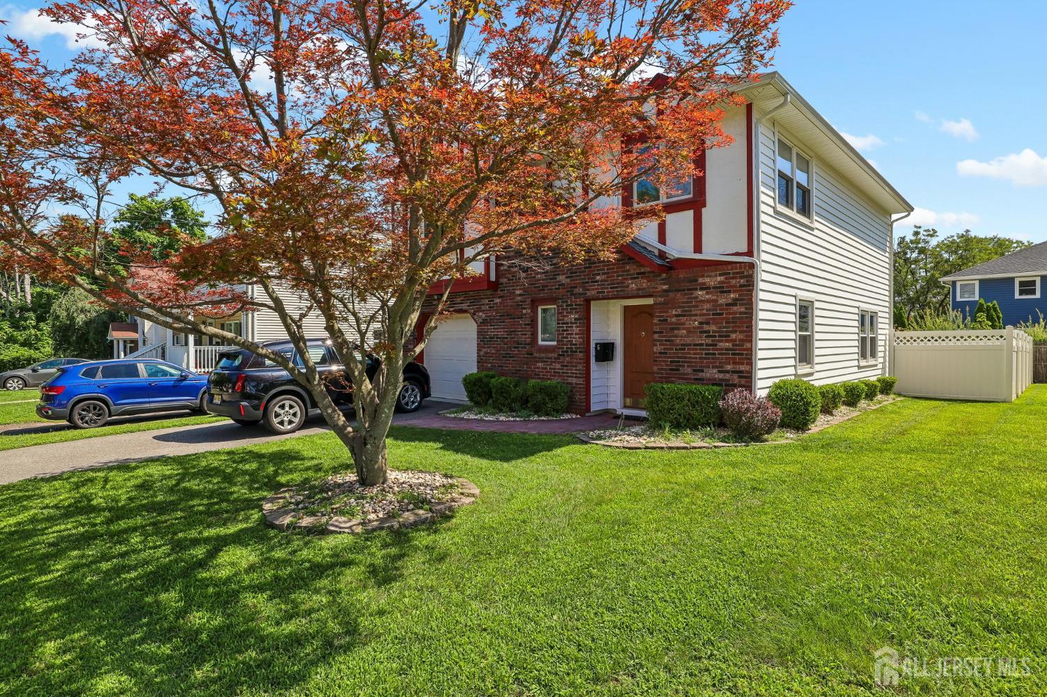 6 Weston St, Metuchen, NJ 08840 photo
