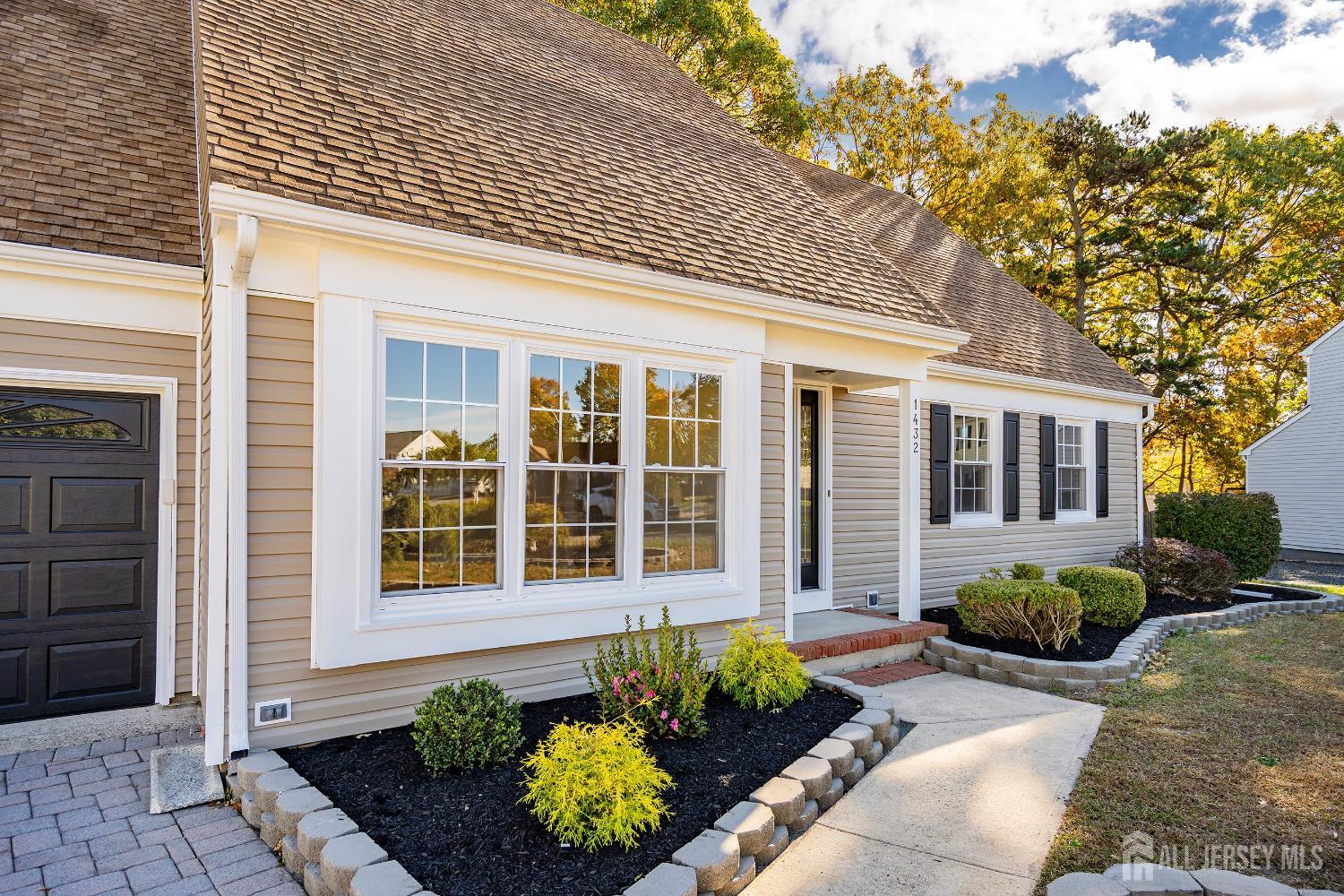 1432 Weeping Willow Ct, Toms River, NJ 08753 photo