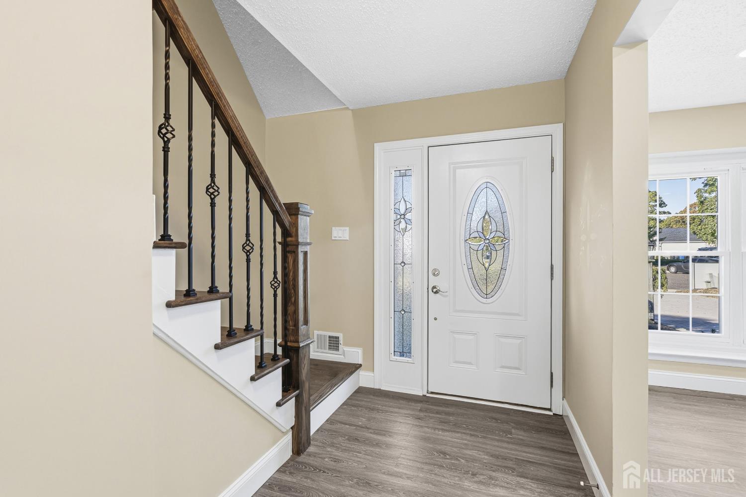 1432 Weeping Willow Ct, Toms River, NJ 08753 photo