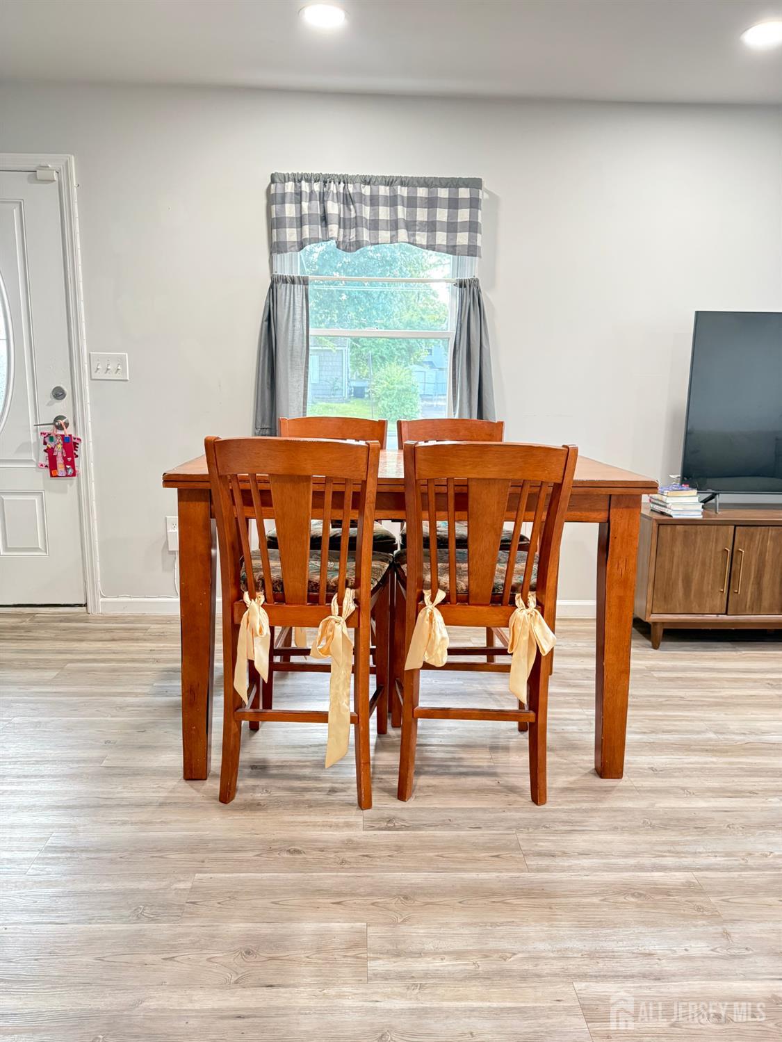 67 Winthrop Rd, Edison, NJ 08817 photo