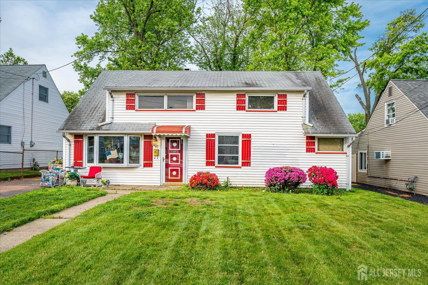 49 Harrison Ave, Iselin, NJ 08830