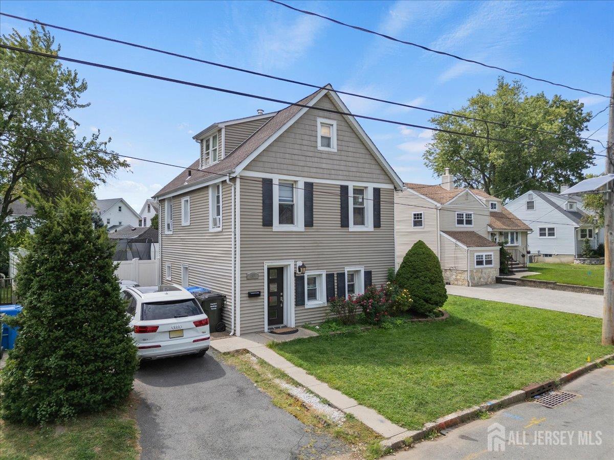 199 Grove Ave, Woodbridge Proper, NJ 07095