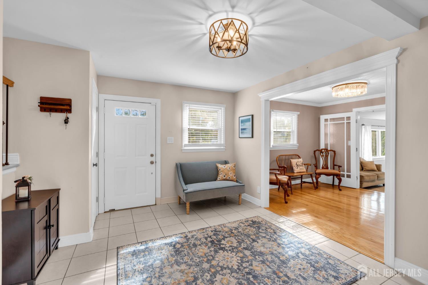 4 White Oak Rd, East Brunswick, NJ 08816 photo