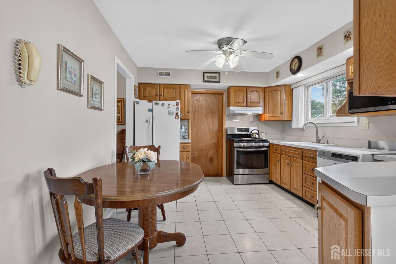 107 Cherry St, Iselin, NJ 08830 photo