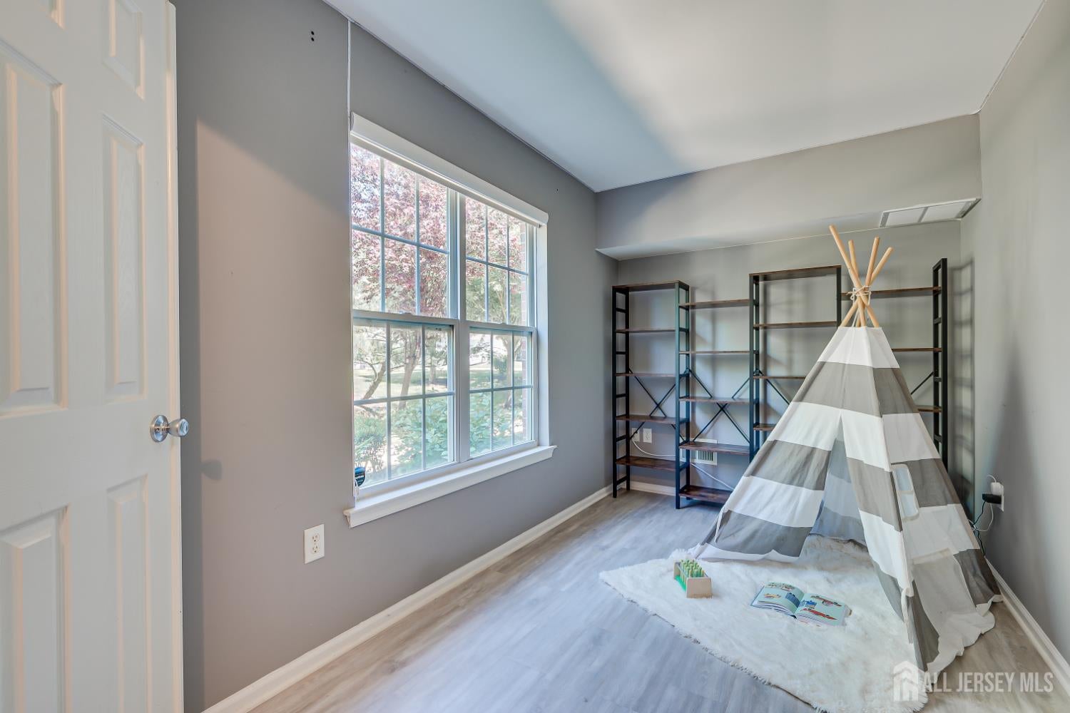 41 Rojewski Way, Parlin, NJ 08859 photo
