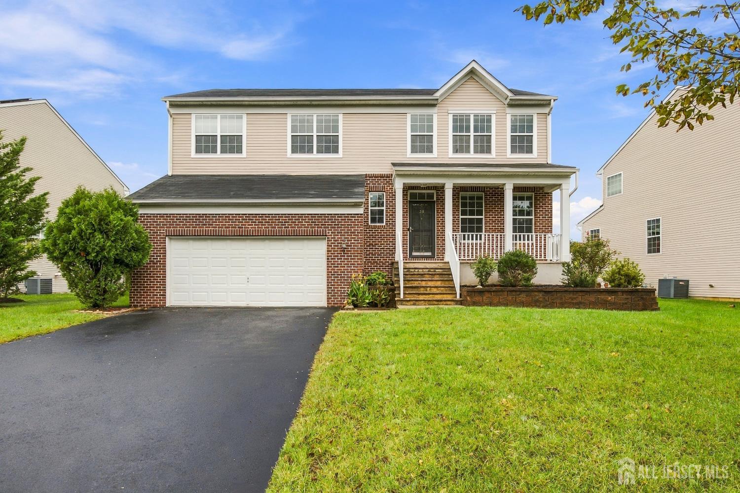 31 Saratoga Ln, Monroe, NJ 08831
