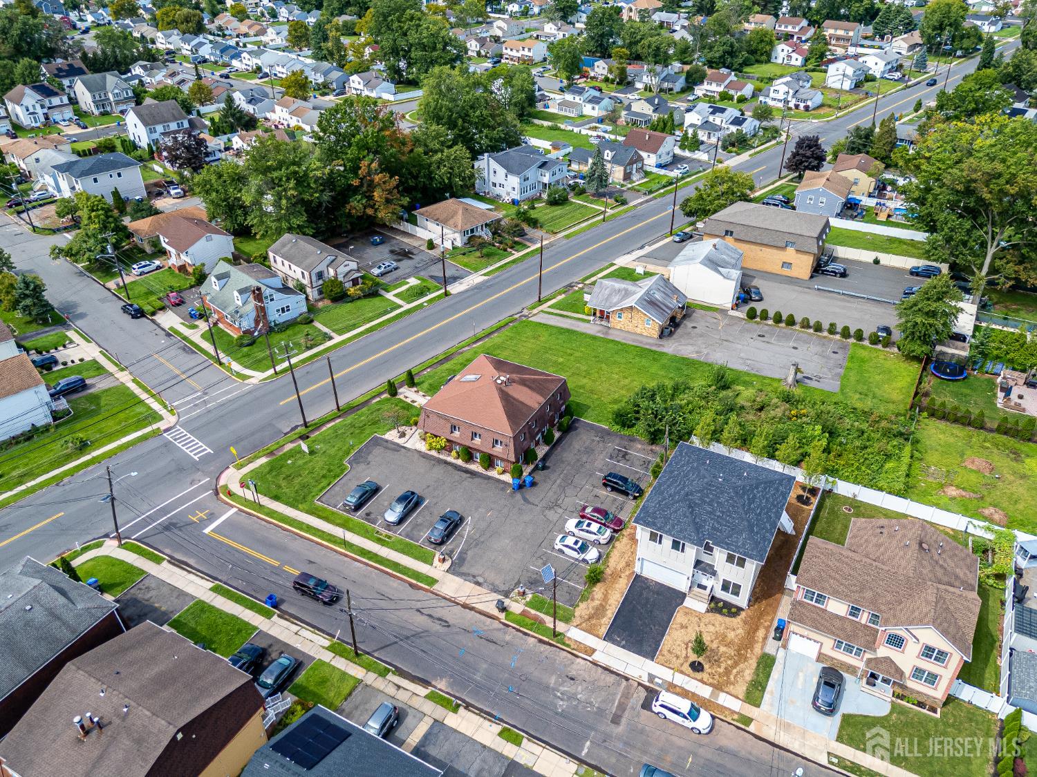 90 S Hyde Ave, Iselin, NJ 08830 photo