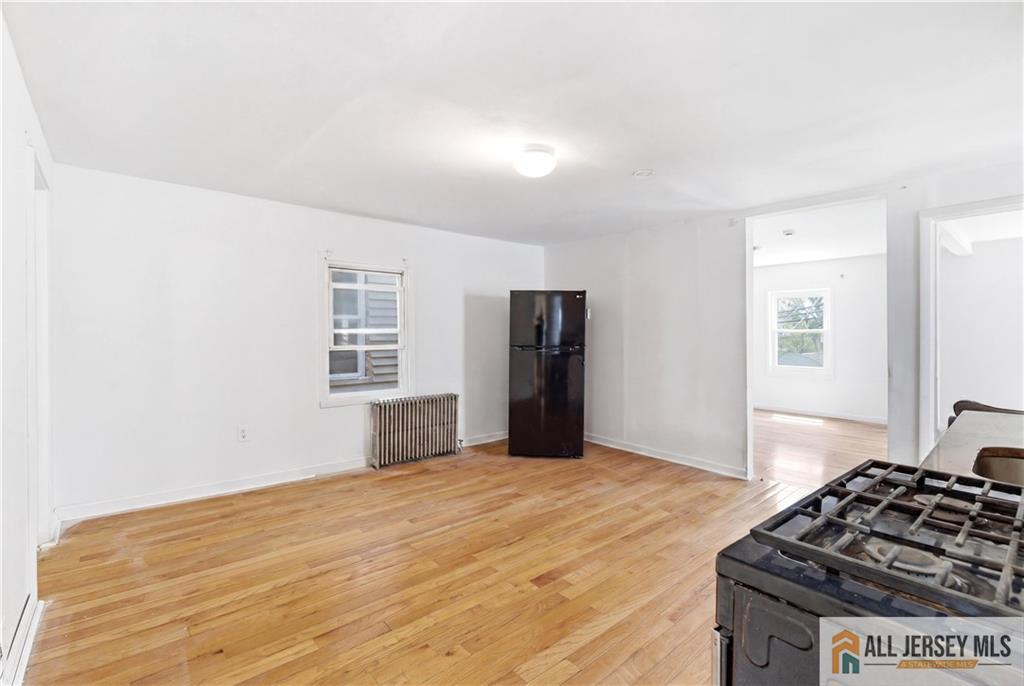 15 S Ward St, New Brunswick, NJ 08901 photo