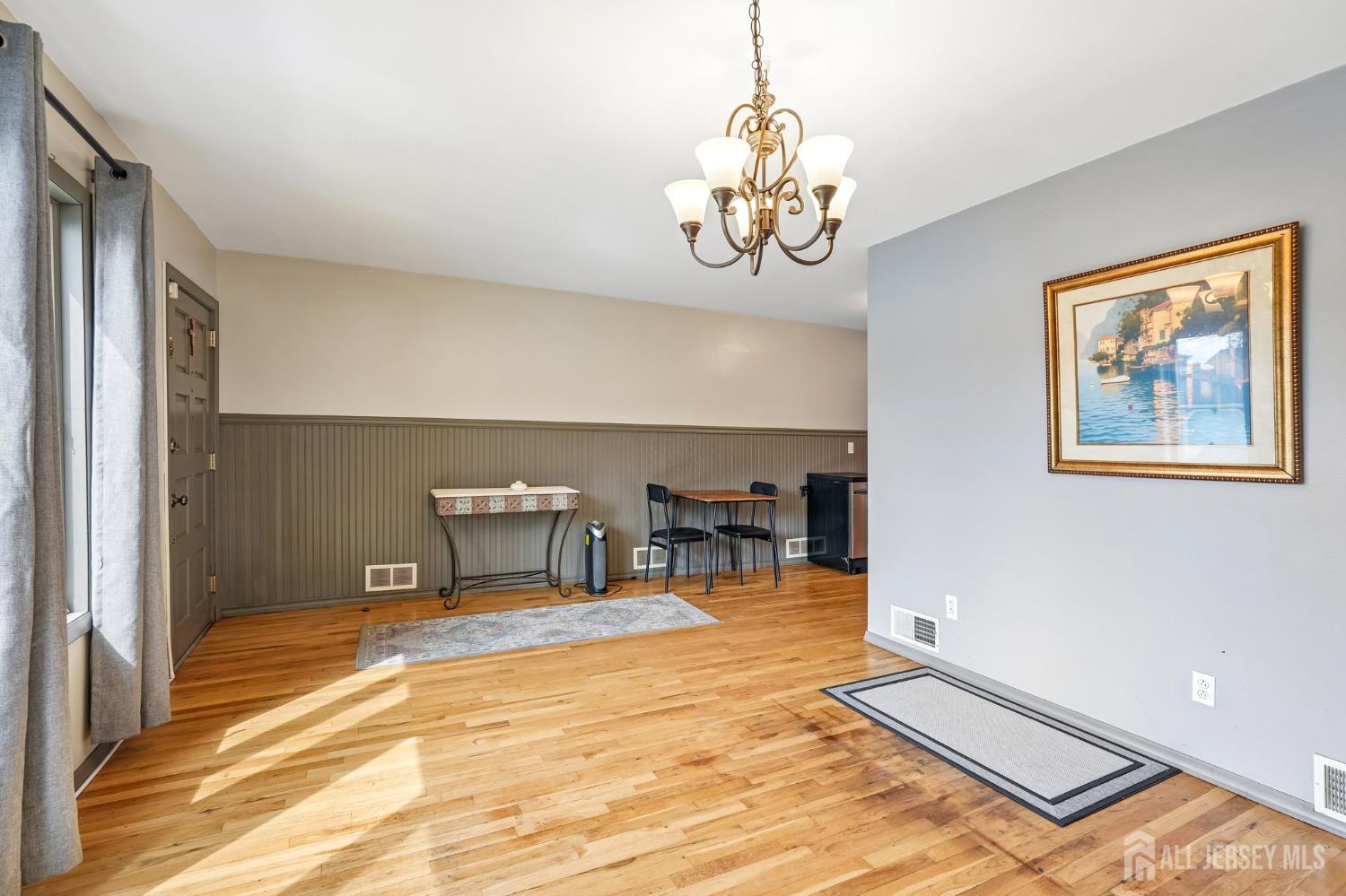 933 Mccandless Pl, Linden, NJ 07036 photo