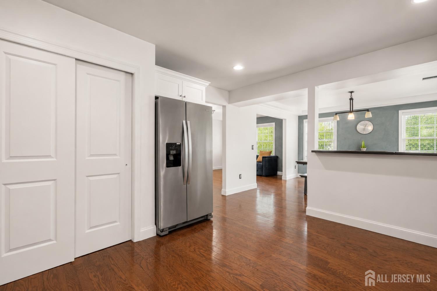 14 Luther Ave, Hopelawn, NJ 08861 photo