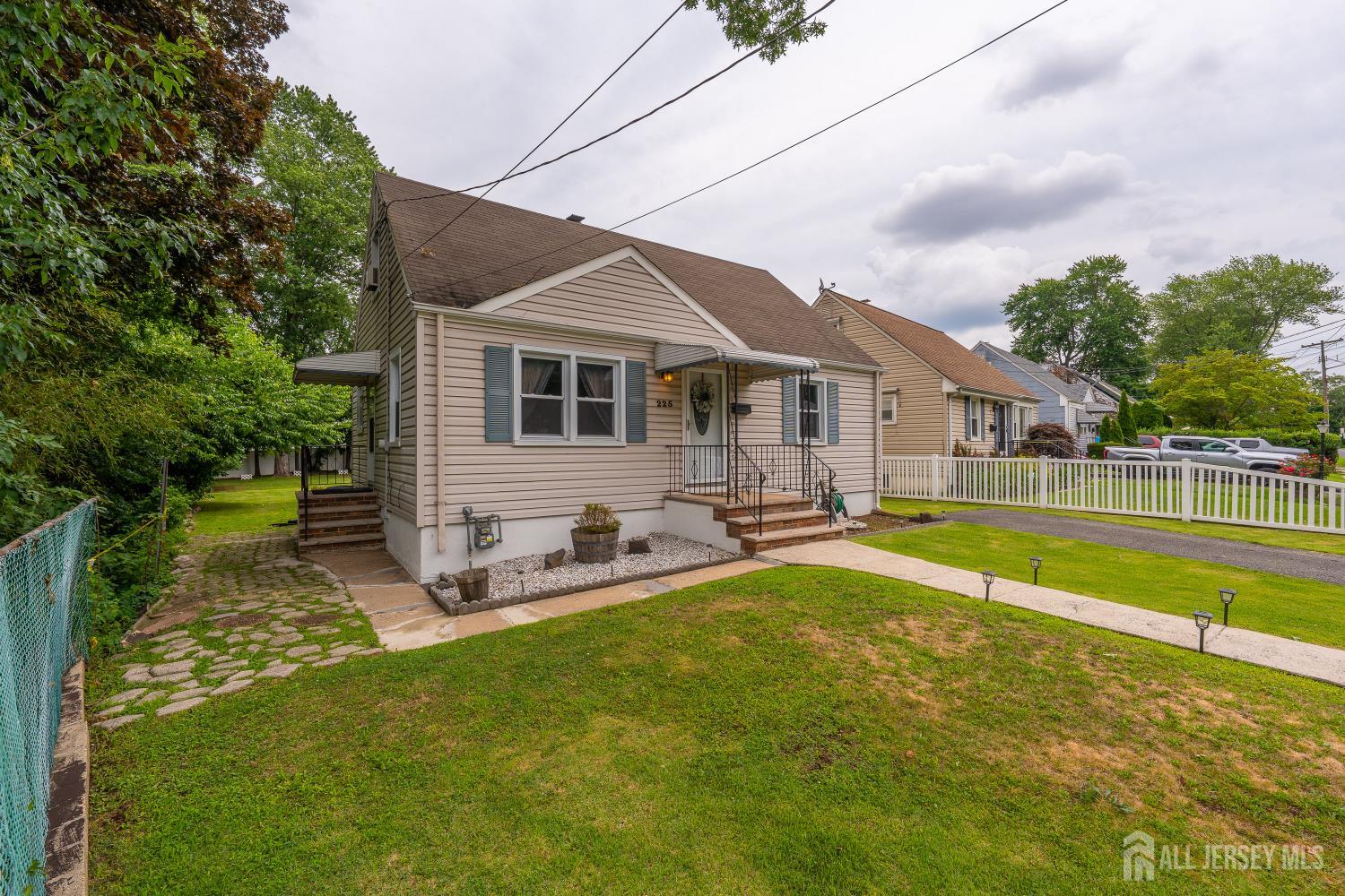 225 Linden Ave, Rahway, NJ 07065 photo