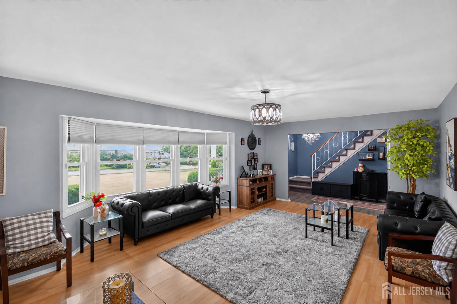 62 Macafee Rd, Franklin Twsp, NJ 08873 photo