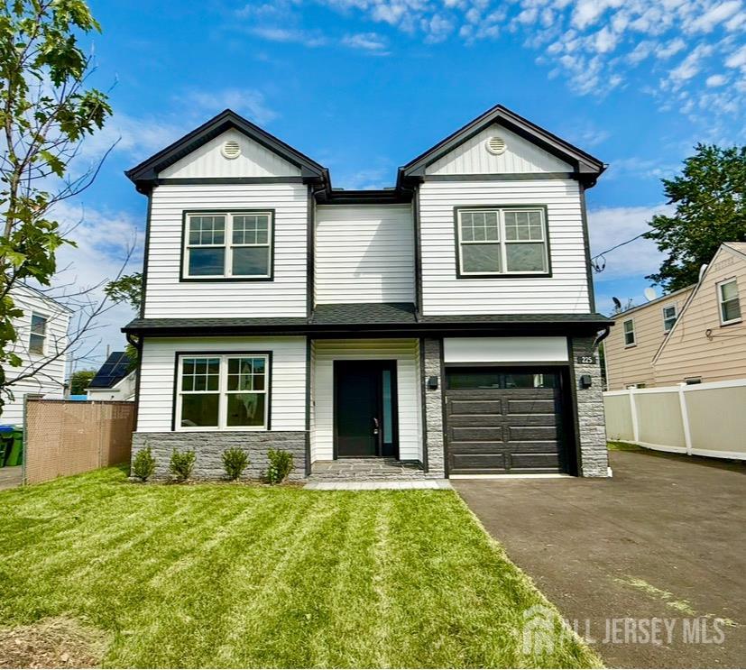 225 Penn Ave, Edison, NJ 08817
