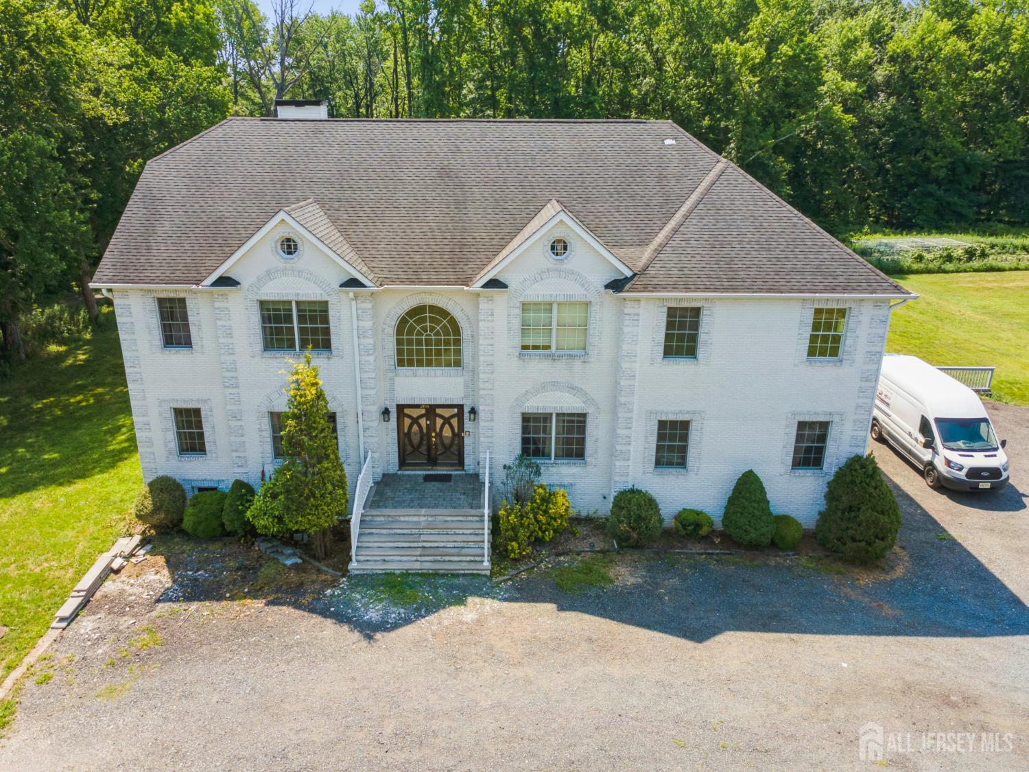 266 Fresh Ponds Rd, North Brunswick, NJ 08831
