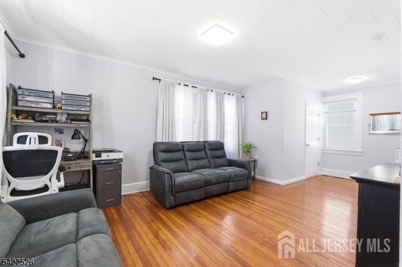 140 Grove Ave, Woodbridge Proper, NJ 07095 photo