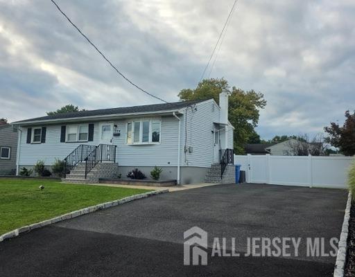 324 Evans Ave, Piscataway, NJ 08854 photo