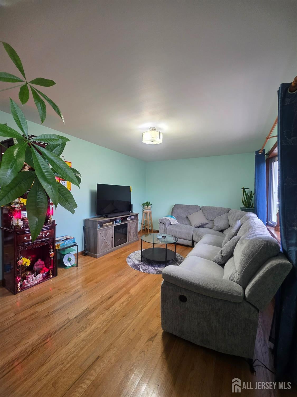 324 Evans Ave, Piscataway, NJ 08854 photo