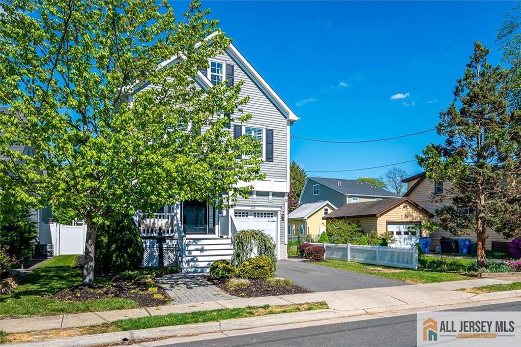 208 Harvard Ave, Metuchen, NJ 08840 photo