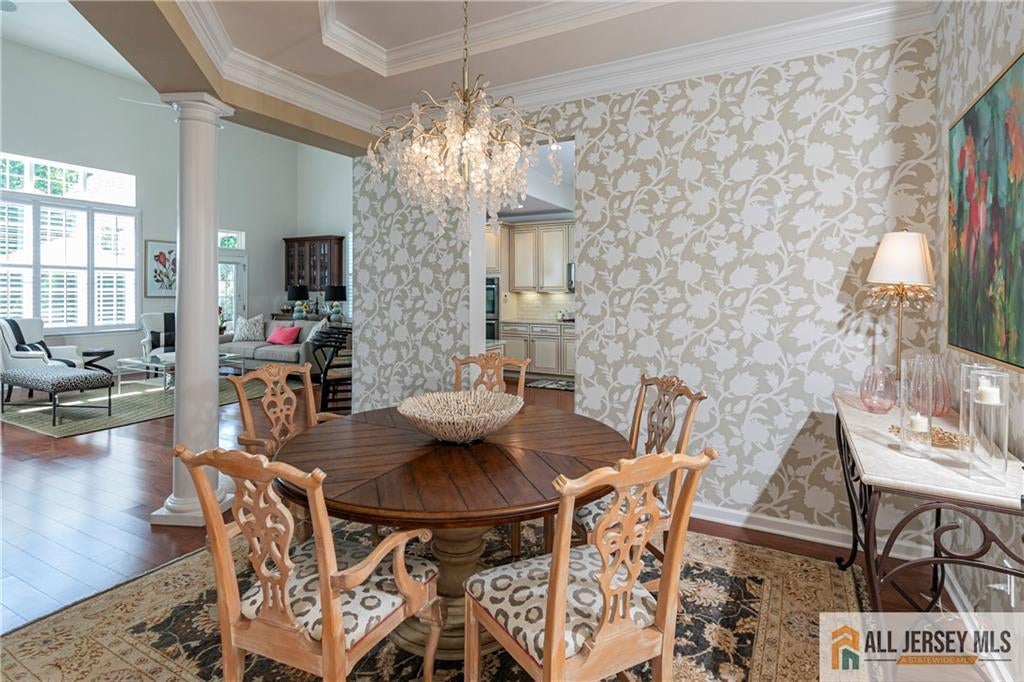 11 Bellingham Dr, North Brunswick, NJ 08824 photo